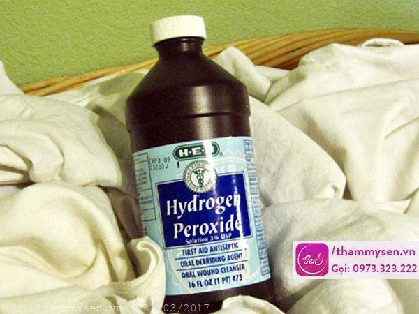 Cách trị mụn bằng oxy già