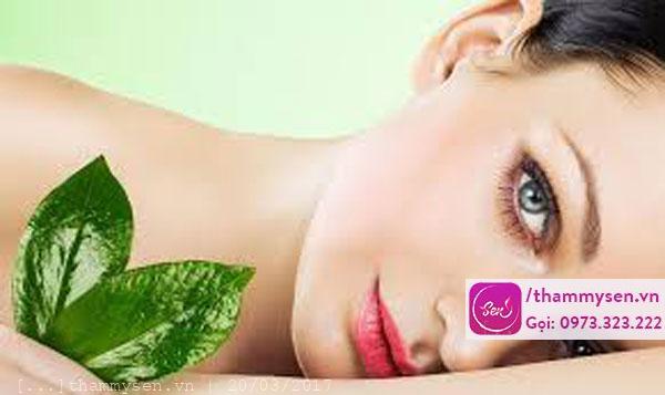 tẩy ria mép bằng mật ong