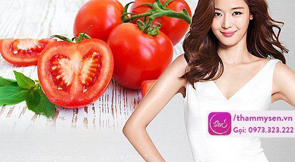 7 cách làm trắng da từ cà chua