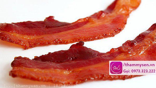Cách chữa mụn nhọt sưng to bằng thịt lợn xong khói ít người biết đến