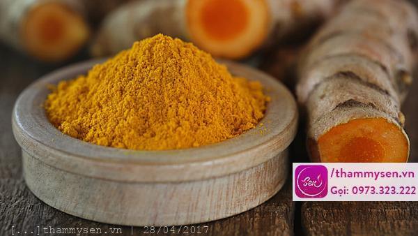 làm trắng da bằng rượu nghệ