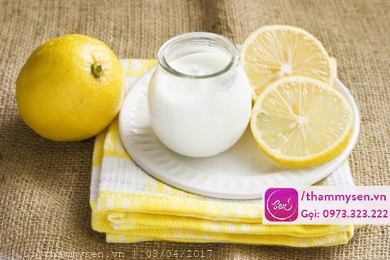 Cách chữa mụn trứng cá ở trán bằng chanh và sữa chua