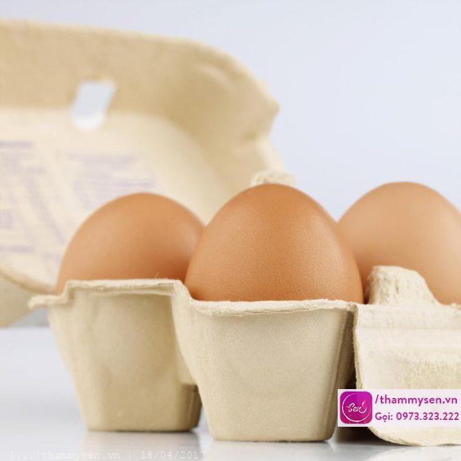 Cách trị mụn bằng lòng trắng trứng gà đơn giản tại nhà
