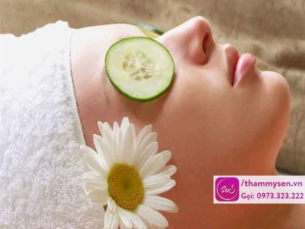 có nên tắm trắng toàn thân không