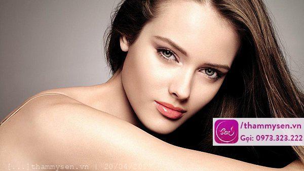 làm trắng da bằng bột trà xanh