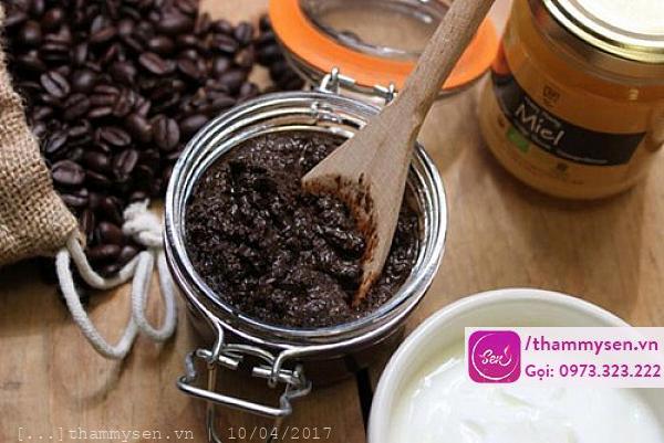 Tắm trắng toàn thân bằng dầu dừa