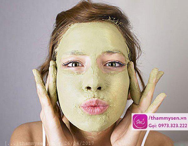 trị mụn bằng đậu xanh