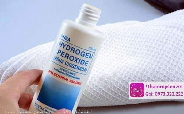 Cách trị mụn bằng oxy già