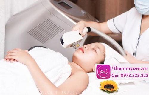 trị mụn chuyên sâu
